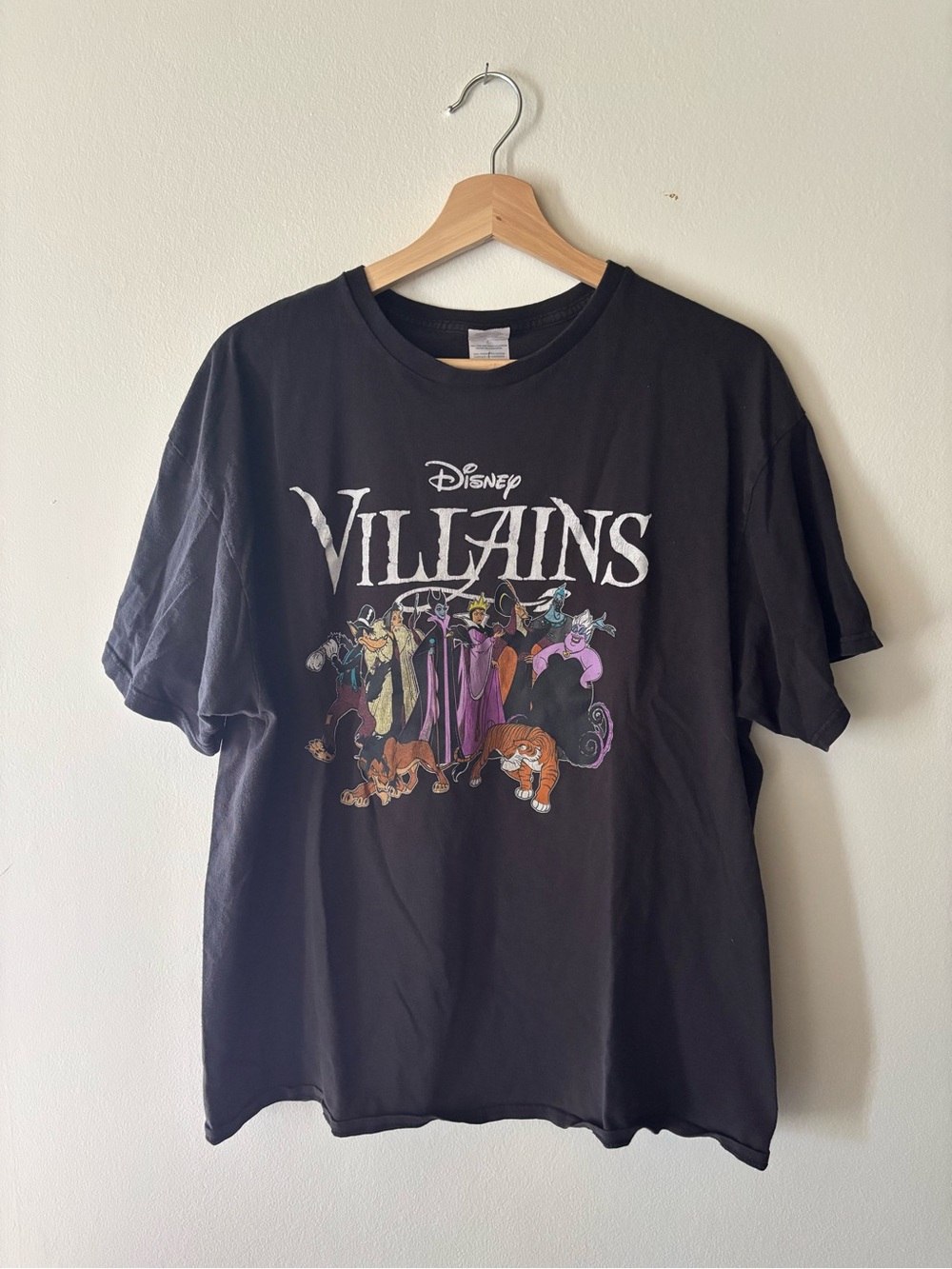 Vintage‎ Disney Villains Graphic Tee
